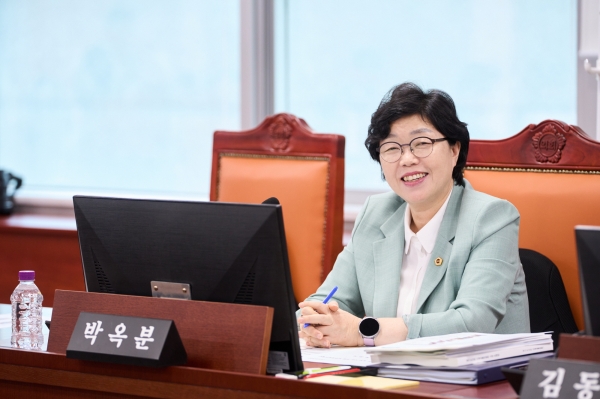 박옥분 의원, 전국 최초 ‘경기도 지능형교통체계 활성화 지원 조례’ 입법예고