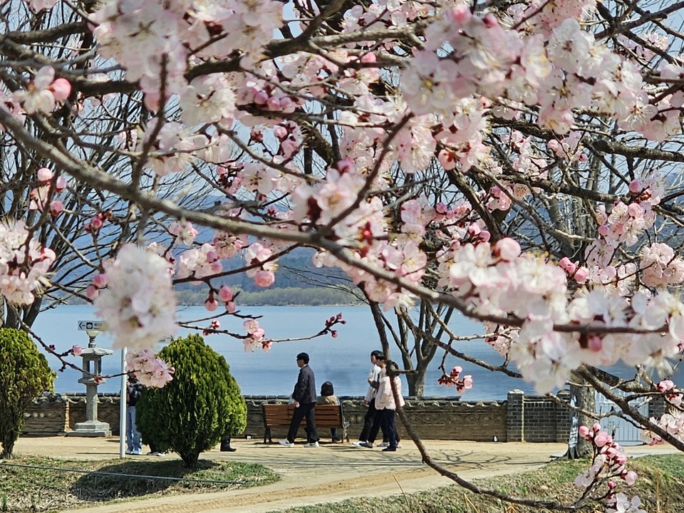 ​​​​​​​4일 금요일 수도권(경기·인천) 지역은 가끔 구름이 많겠고, 대기가 건조하겠다. (사진=김광섭 기자)