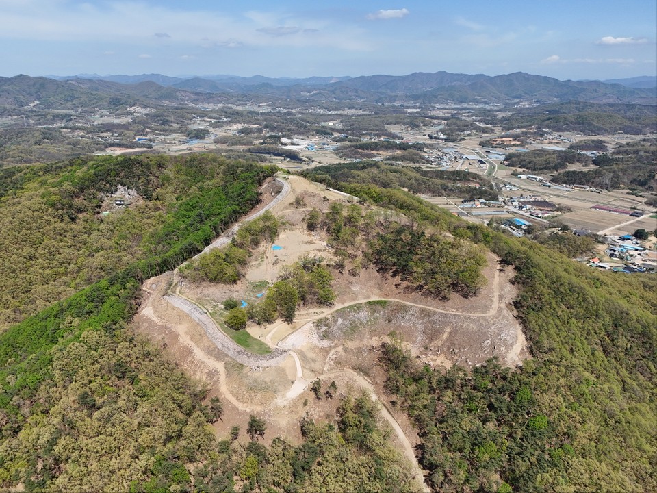 20일 오후 2시40분께 찾은 여주 파사성(驪州 婆娑城)은 여주시 대신면 천서리의 파사산 정상에 위치한 석축 산성이다. (사진=김광섭 기자)