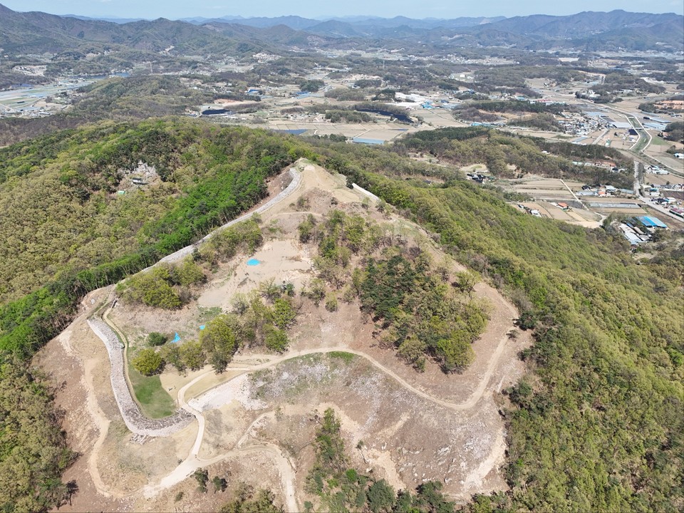 20일 오후 2시40분께 찾은 여주 파사성(驪州 婆娑城)은 여주시 대신면 천서리의 파사산 정상에 위치한 석축 산성이다. (사진=김광섭 기자)