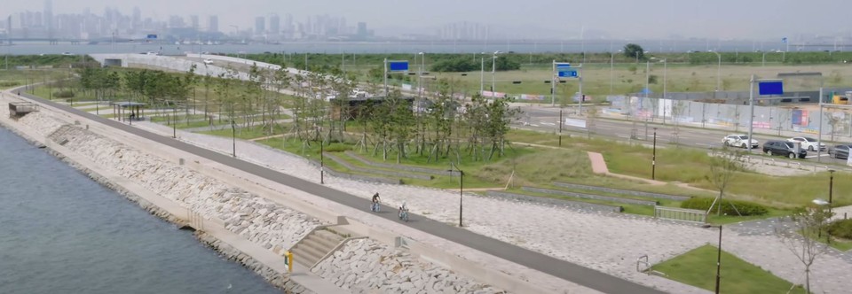 시흥시가 ‘2025년 지역 자전거 여행 활성화 공모사업’에 최종 선정되면서 수도권을 대표하는 해양 자전거 여행도시로 발돋움할 전망이다.