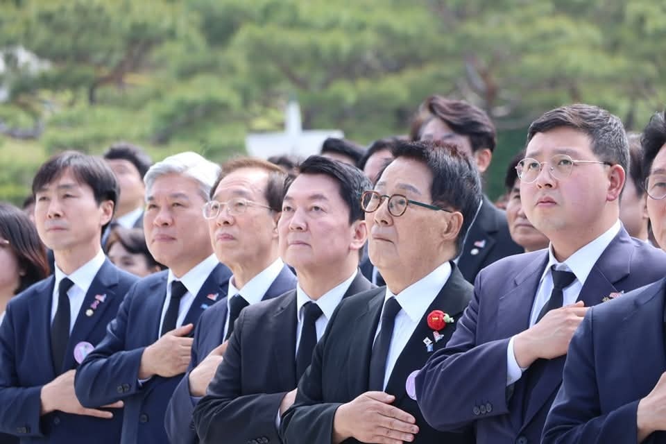 안철수 국민의힘 공동 선거대책위원장이 18일 오전 자신의 페이스북 계정을 통해 5·18 정신의 헌법 수록과 정치개혁형 개헌의 필요성을 다시 꺼내들었다. (사진=안철수 의원 페이스북)