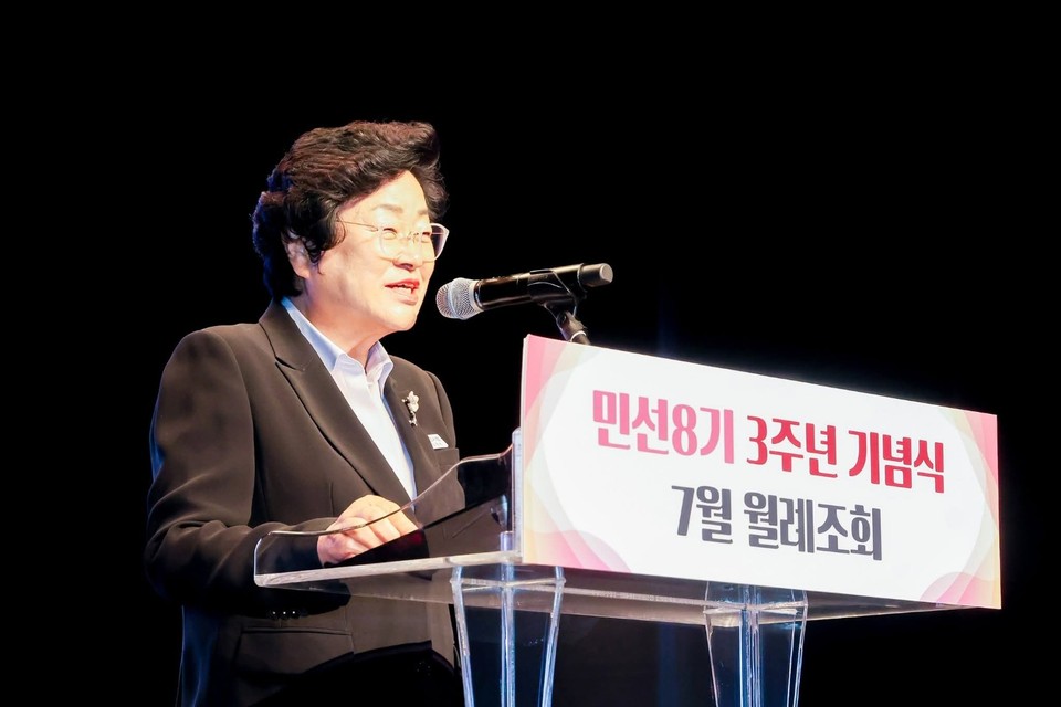 김경희 이천시장이 민선8기 취임 3주년을 맞아 자신의 페이스북에 올린 장문의 글이 시민들의 눈길을 끌고 있다. (사진=김경희 이천시장 페이스북)