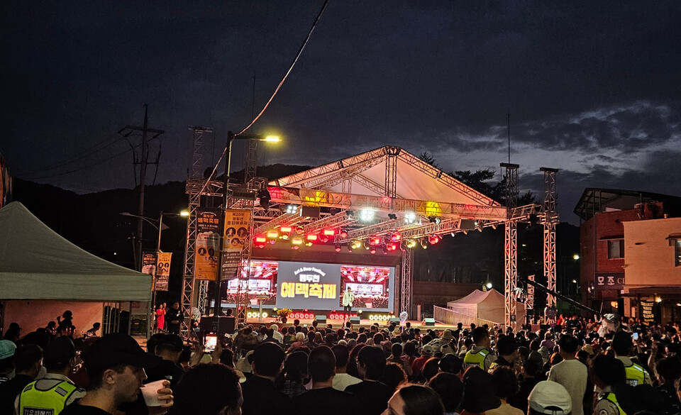 보산동에서 매년 열리던 맥주축제는 올해 6월21일, 동두천시 종합예술제와 통합해 ‘2025 예맥축제’로 새롭게 개최됐다. (사진제공=동두천시)