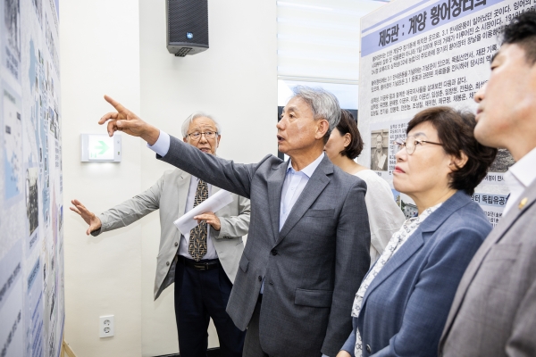 윤환 계양구청장, ‘광복 80주년 기념 특별전시’ 개막식 참석