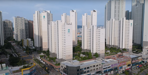 인천도시공사가 임대 종료 후 퇴거가 완료된 도화 서희스타힐스아파트 공가 24세대를 일반에 공개 매각한다. 사진은 도화 서희스타힐스아파트 조감도. (사진제공=인천도시공사)