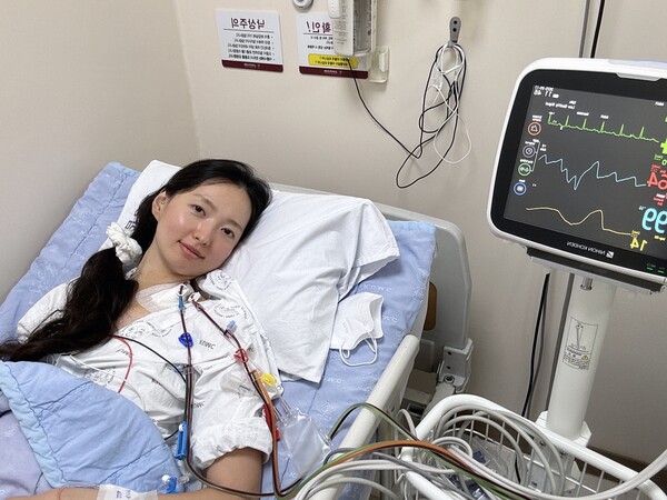 육군 군무원이 혈액암 환자를 위해 조혈모세포를 기증하며 2만분의 1의 기적을 만든 사실이 알려져 귀감이 되고 있다.  사진은 조혈모세포 기증으로 귀감이 되고 있는 육군 수도기계화보병사단 이다정 주무관. (사진제공=육군 수도기계화보병사단)