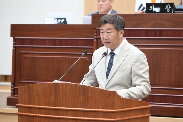 연천군의회 윤재구 의원, 5분 자유발언 제297회 연천군의회 임시회 제2차 본회의