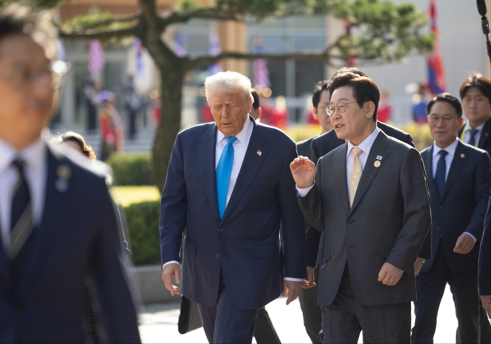 이재명 대통령이 30일 페이스북에 글을 올려 경주에서 열린 한미 정상회담을 “위대한 정상회담의 아름다운 시작”이라 규정했다. 트럼프 미국 대통령을 국빈으로 맞이해 양국 협력의 새 장을 열었다는 요지다. (사진=이재명 대통령 페이스북)