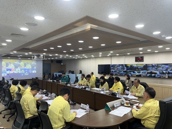 평택시 고병원성 인플루엔자 발생 재난안전대책본부 회의 개최