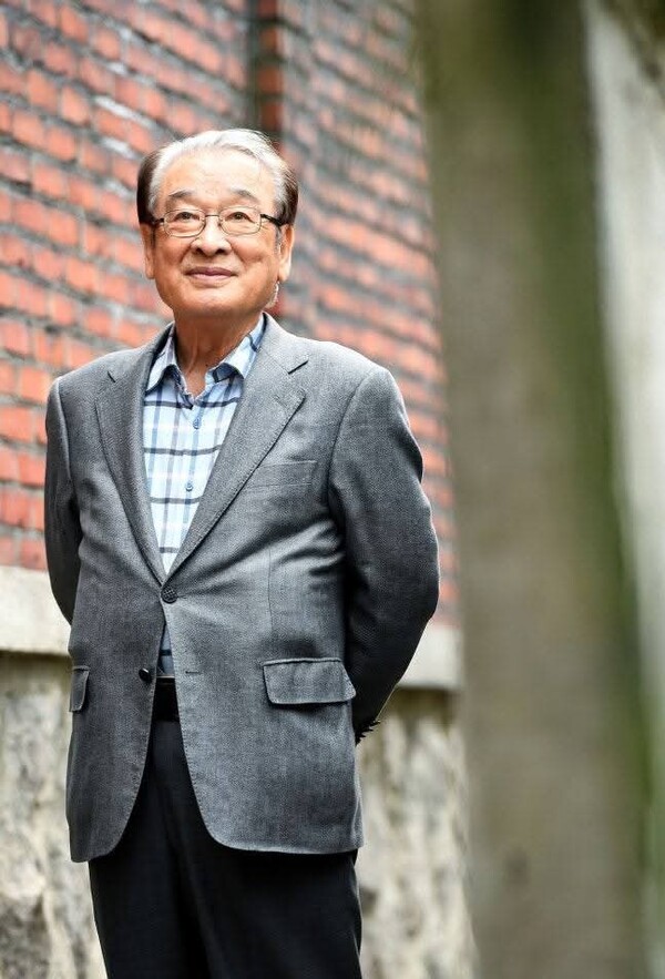 김동연 지사가 25일 오전 자신의 페이스북에 고(故) 이순재 선생을 추모하는 글을 올렸다.  (사진=김동연 경기도지사 페이스북)