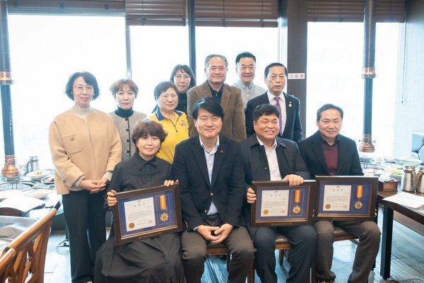인천 서구, 모범 구민감사관 표창 수여 및 간담회 개최 (인천서구 제공)