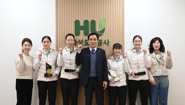 화성도시공사 탁구단이 국제대회와 전국대회를 동시에 석권하며 유스와 프로를 아우르는 탁구 명가로 도약했다. (사진제공=화성도시공사)