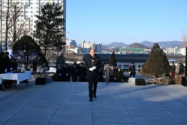 동두천시, 2026년 병오년 새해맞이 현충탑 참배 (동두천 제공)