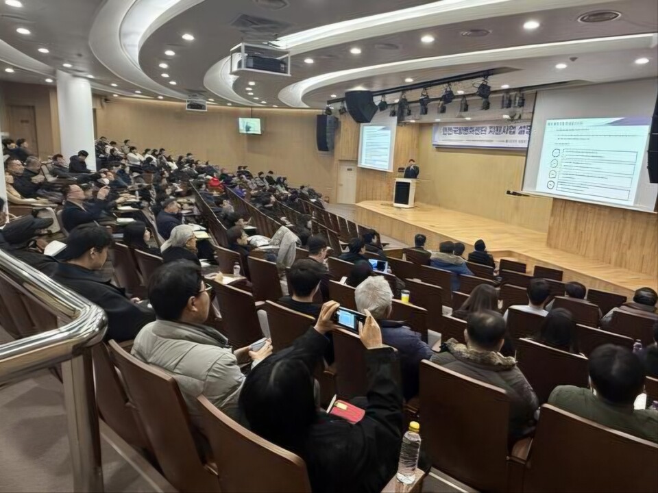 인천국방벤처센터 협약기업 모집 사업설명회가 지난 16일 항공우주산학융합원 인천공항홀에서 개최됐다. (사진제공=인천시)