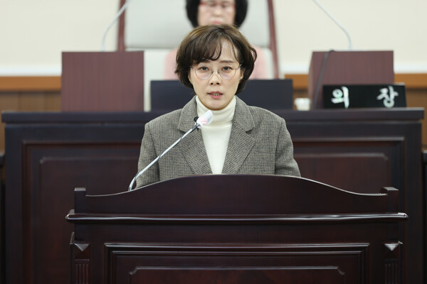 장수진 의원이 2일 제290회 임시회 제1차 본회의 의정자유발언에서 송림고가교의 조속한 철거 추진을 촉구했다. (사진제공=동구의회)