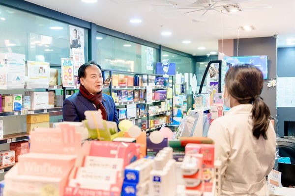 오산시, 설 연휴 대비 공공심야약국 현장 점검…의약품 이용 불편 해소 나서 (오산시 제공)