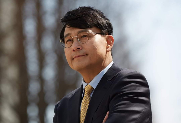 2020년 제21대 국회의원 선거 때 언론인등 6명에게 6만원 상당의 식사를 제공한 혐의 등으로 기소된 윤상현(60) 국민의힘 의원에게 벌금형이 선고됐다. (사진=윤상현 의원 페이스북)