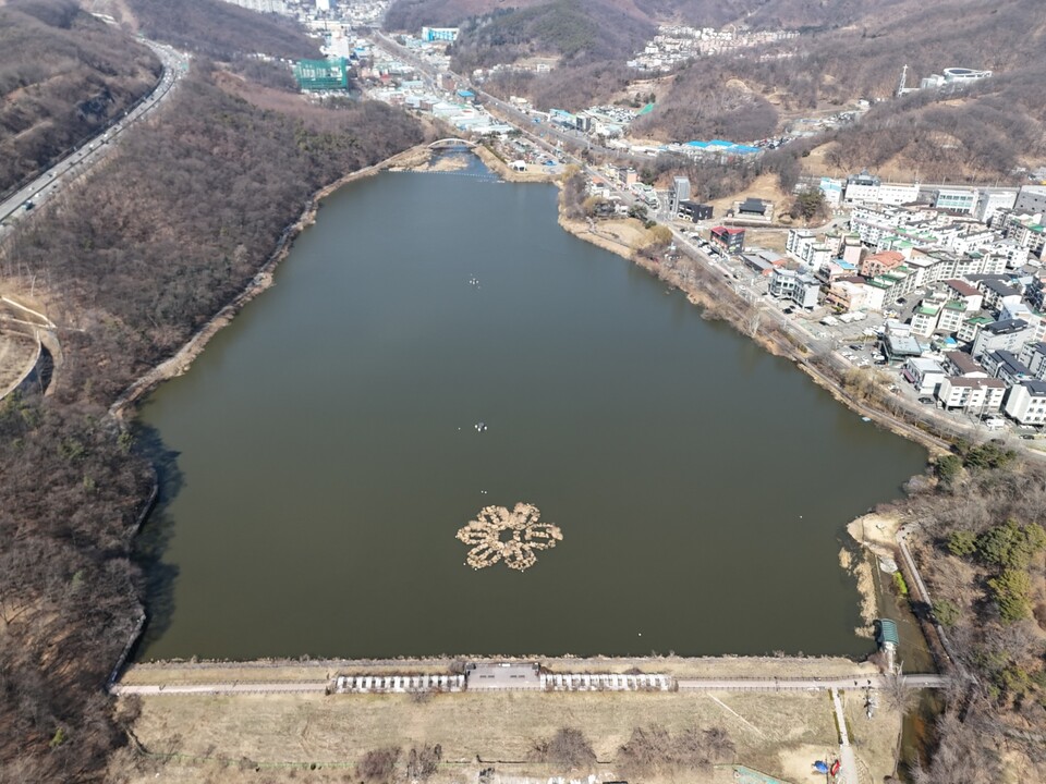 8일 오전 11시30분께 찾은 광주시 중대동에 자리한 중대물빛공원은 약 14년 전인 지난 2012년 8월 조성된 광주시 최초의 수변형 도시공원이다. (사진=김광섭 기자)