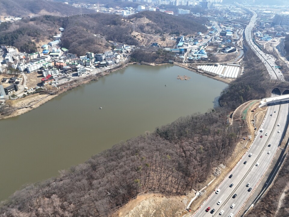 8일 오전 11시30분께 찾은 광주시 중대동에 자리한 중대물빛공원은 약 14년 전인 지난 2012년 8월 조성된 광주시 최초의 수변형 도시공원이다. (사진=김광섭 기자)