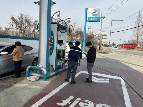 계양구, 유가 상승 대응 주유소 가격표시 유통질서 점검 (계양구 제공)