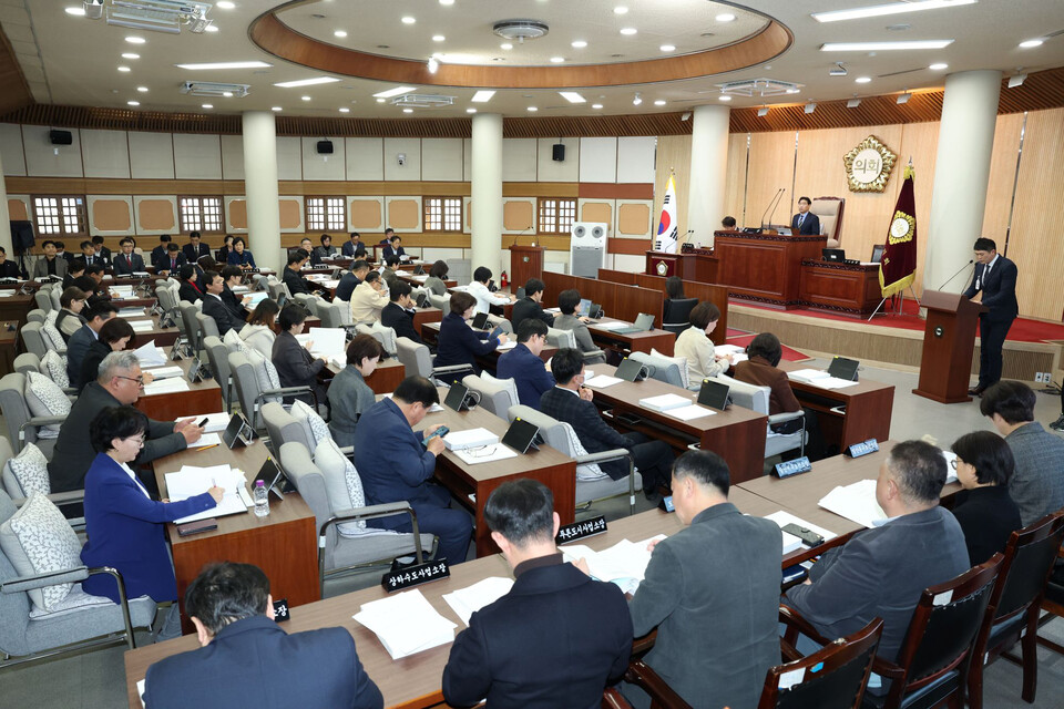 고양특례시의회가 19일 제3차 본회의를 끝으로 제302회 임시회 일정을 마무리했다. (사진제공=고양시의회)