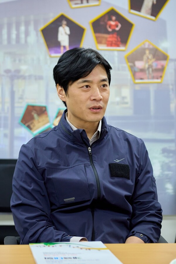 경기도지사에 도전중인 한준호 의원은 인터뷰에서 경기도의 교통과 산업 구조를 근본적으로 재편하는 실용주의 중심의 시대교체를 반드시 이뤄내겠다는 강력한 의지를 피력했다. (사진제공=한준호 캠프)