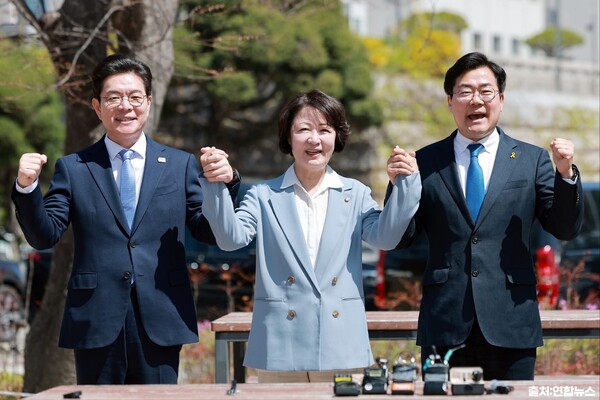 더불어민주당 수도권 광역단체장 후보 3인이 공동 대응과 연대를 공식화했다. (사진 =추미애 후보 페이스북)