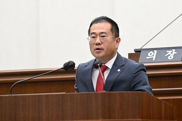 조한석 김포시의회의원이 제270회 임시회에서 ‘5분 자유발언’을 하고 있다. /사진제공=김포시의회