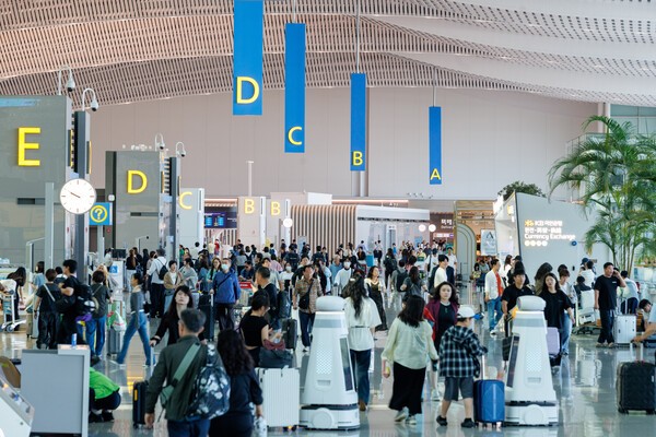 추석 연휴 기간 붐볐던 인천국제공항 제2여객터미널. /사진제공=인천국제공항공사