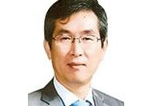 <새얼굴>김지환 이천교육지원청 교육장