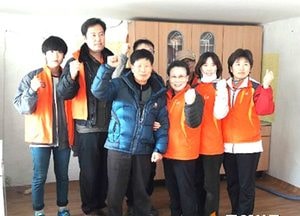 <여주>대진국제자원봉사단, 외룡리 경로당 도배장판∙42인치 TV 기증