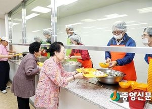 조병돈 이천시장 무료급소 방문 배식봉사