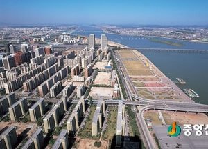 8.2 부동산 대책, 비 조정지역 수혜 풍선효과 기대