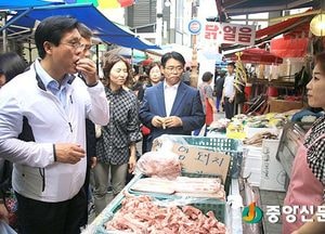 송석준 의원, 추석 명절 맞아 전통시장 방문