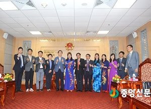 정기열 의장, 한-베 수교 25주년 응헤안성 교류협력 강화