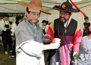 <포토>내가 웃는게 웃는게 아니야