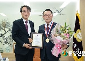 이환설 여주시의회 의장, ‘대한민국을 빛낸 21C 한국인상’ 대상 수상
