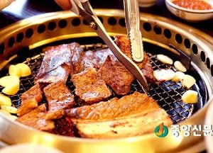 [오늘 여기 어때]한국의 맛에서 세계의 맛으로, 수원 왕갈비 사랑! ‘수원 갈비’