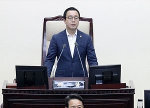 '재선 실패' 남경필 "도의회와 역사적 순간 함께해 영광"