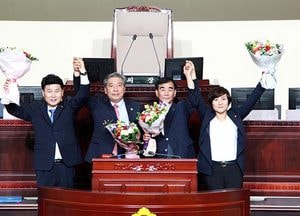 경기도의회 민주당 의장 후보 송한준·대표 염종현
