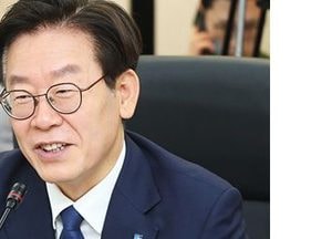 이재명 취임 첫날, 경기북부·안산 416기억교실 방문