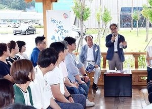 이재정 “꿈의학교 3천개  만들겠다”