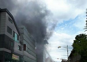 안성 상가주택 신축 공사현장서 화재…인명피해 없어