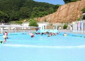 보기만 해도 시원해지는 물 놀이