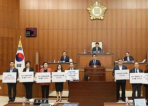 의정부시의회, “전철 7호선 연장에 3개 역 신설해야”...건의안 채택