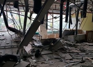 화성 상가건물서 인테리어 철거 중 천장 붕괴…1명 부상
