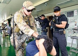 훈련을 실전처럼… 테러범 제압 ‘전광석화’