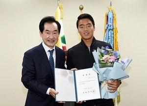 테니스 유망주 정윤성, 의정부시청 입단