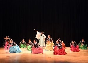 여주시노인복지관, ‘어르신 송년발표회’ 성료
